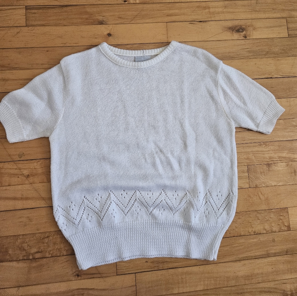 Vintage short sleeve sweater top